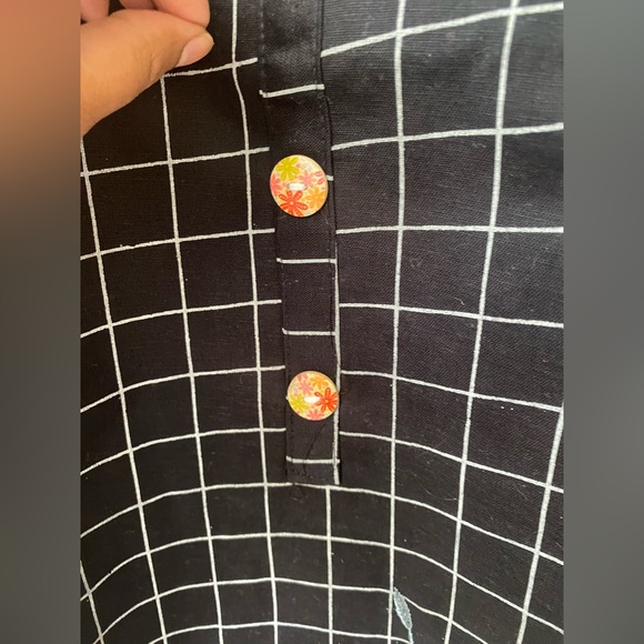 Indian kurti black checkered with embroidery size L - Picture 3 of 8